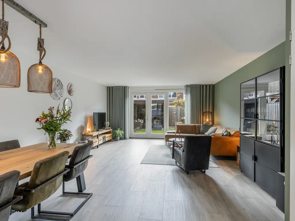 Grote vos 45, 'S-GRAVENZANDE