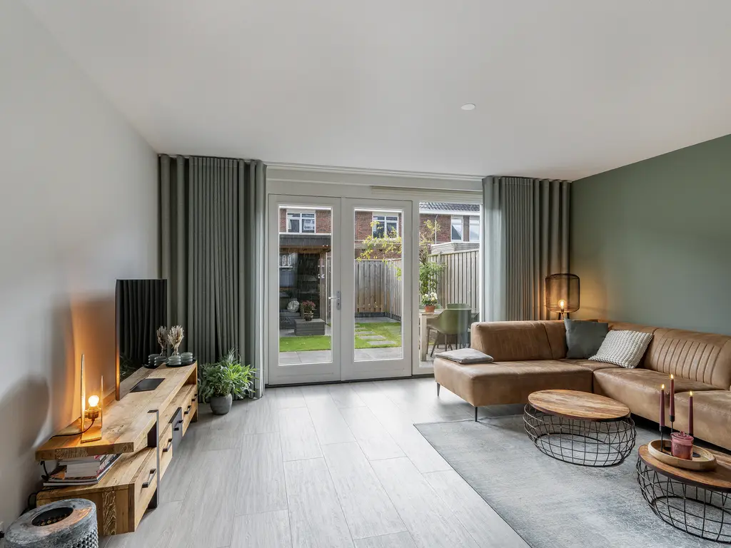 Grote vos 45, 'S-GRAVENZANDE