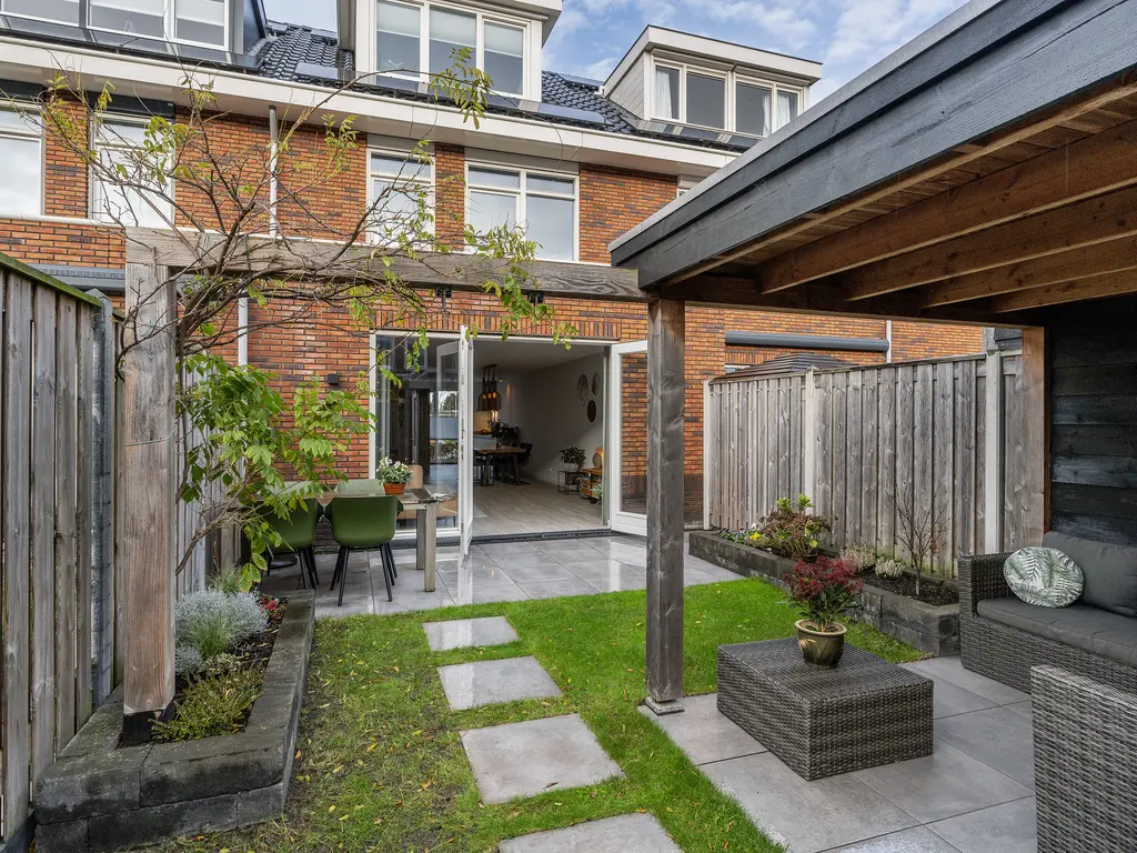 Grote vos 45, 'S-GRAVENZANDE