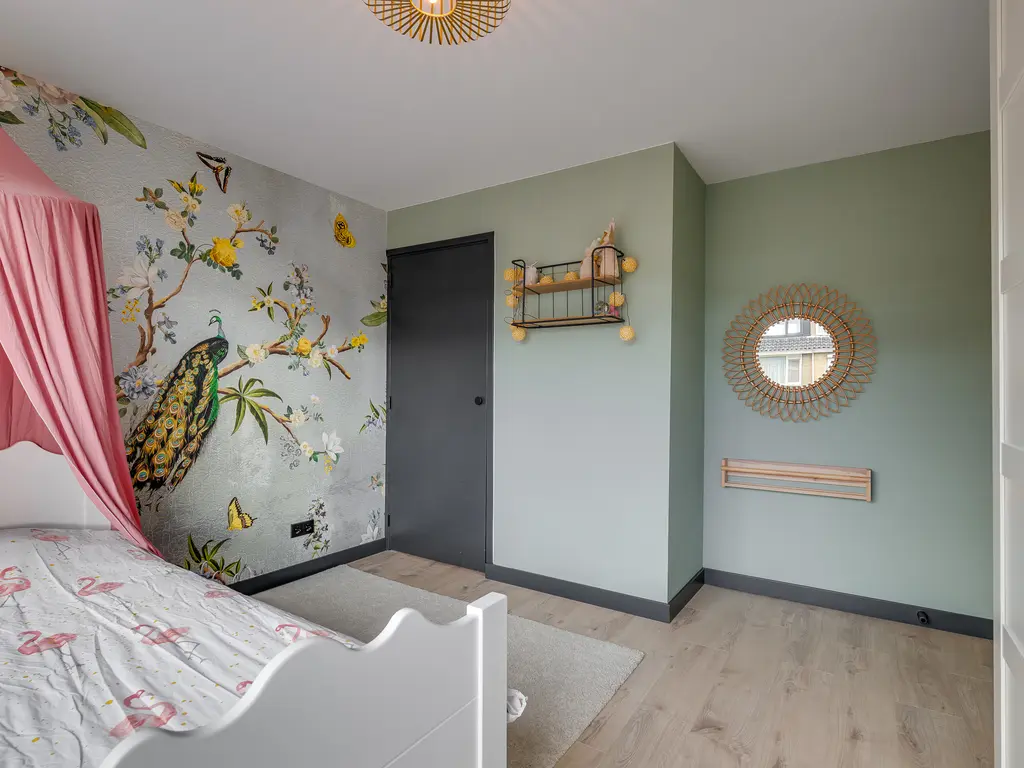 Heenweg 29, 'S-GRAVENZANDE