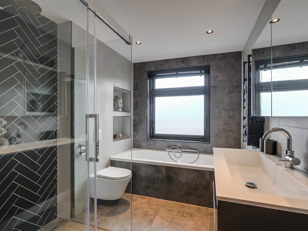 Heenweg 29, 'S-GRAVENZANDE