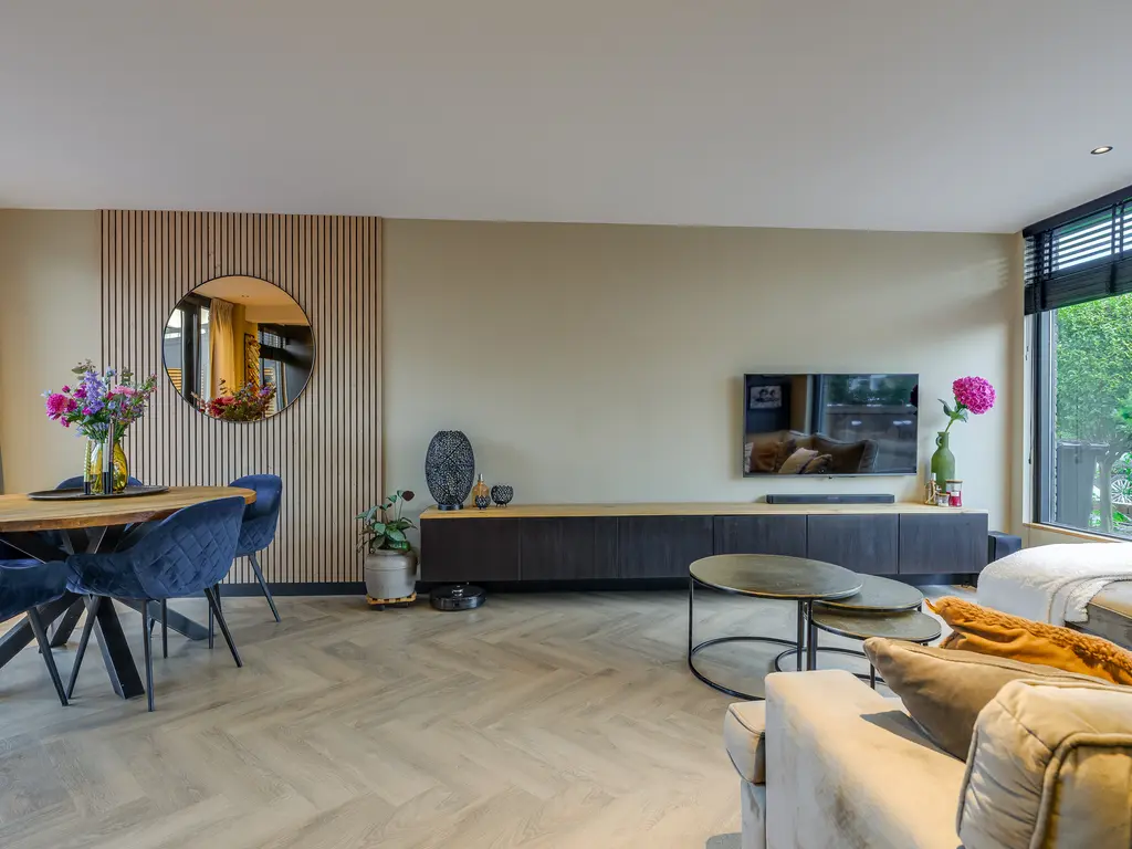 Heenweg 29, 'S-GRAVENZANDE