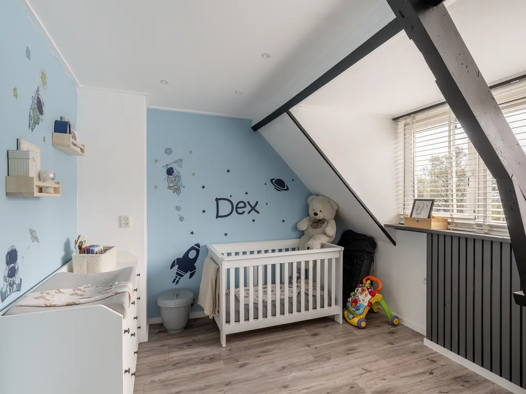 Naaldwijkseweg 160, 'S-GRAVENZANDE