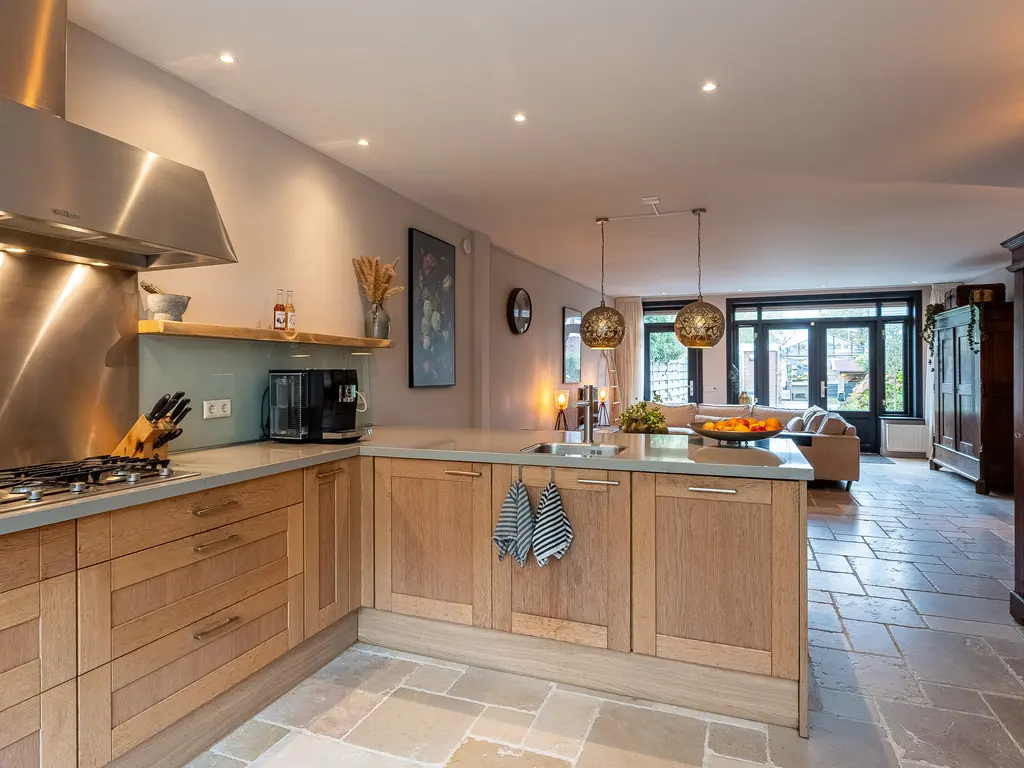 Oudelandstraat 12, 'S-GRAVENZANDE