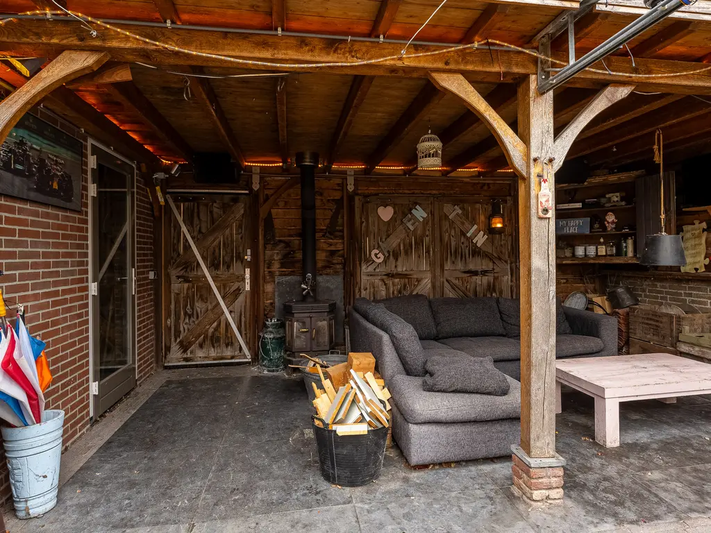 Oudelandstraat 12, 'S-GRAVENZANDE