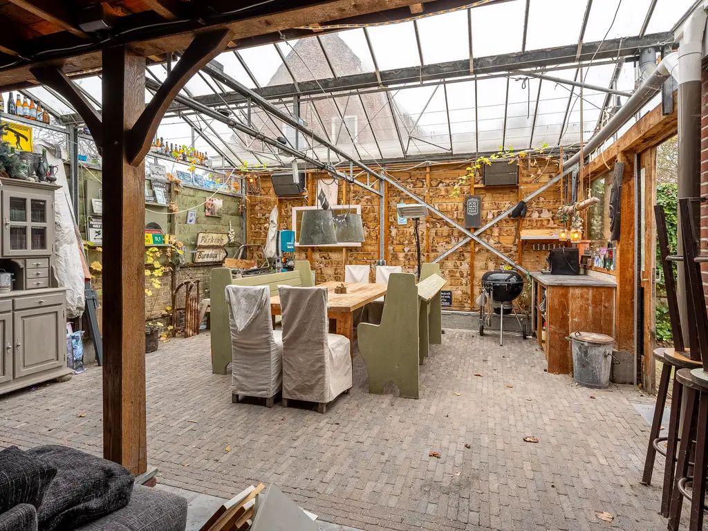 Oudelandstraat 12, 'S-GRAVENZANDE