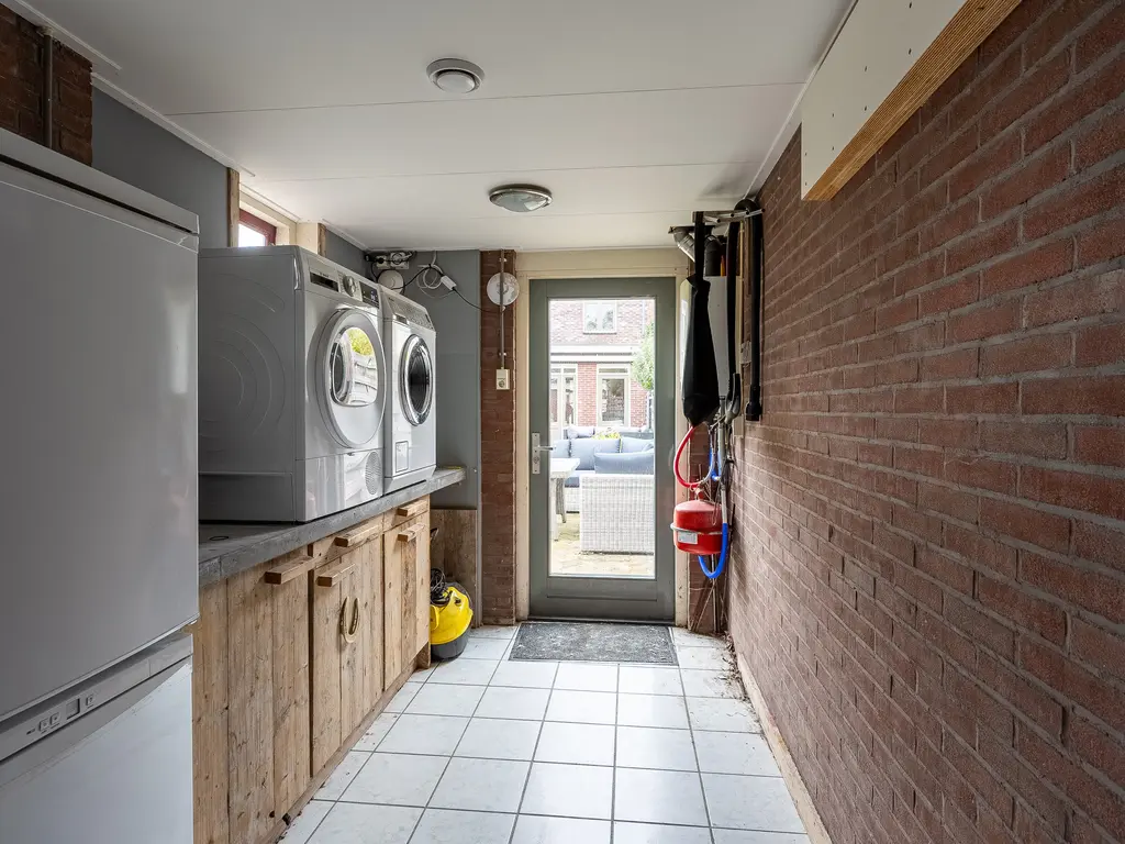 Oudelandstraat 12, 'S-GRAVENZANDE