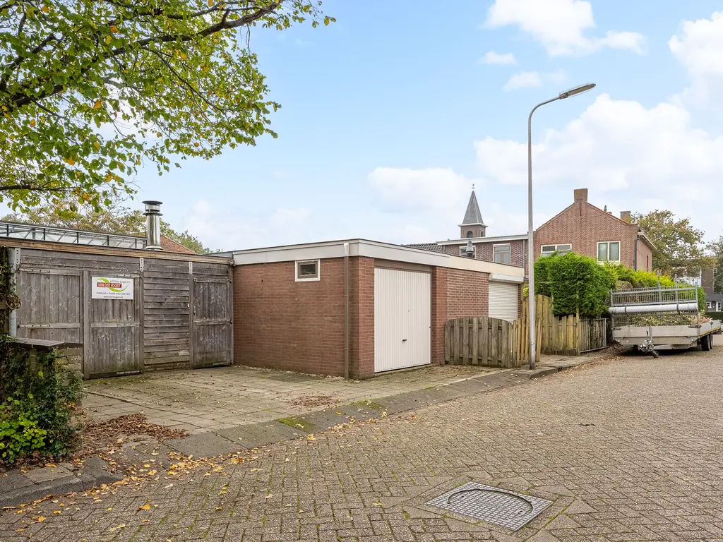 Oudelandstraat 12, 'S-GRAVENZANDE