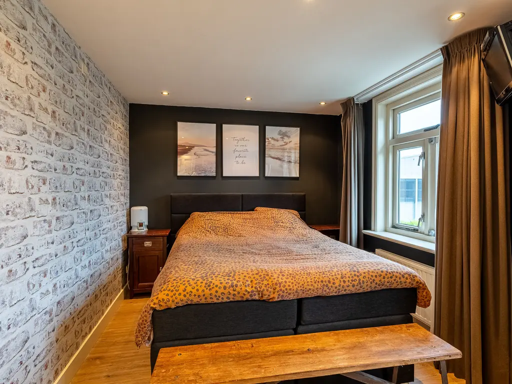 Oudelandstraat 12, 'S-GRAVENZANDE