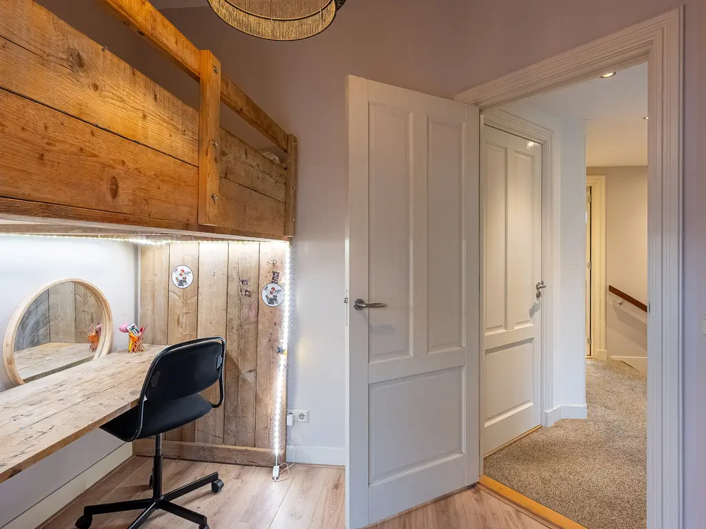 Oudelandstraat 12, 'S-GRAVENZANDE