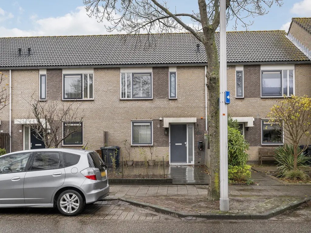 Dreeslaan 102, NAALDWIJK