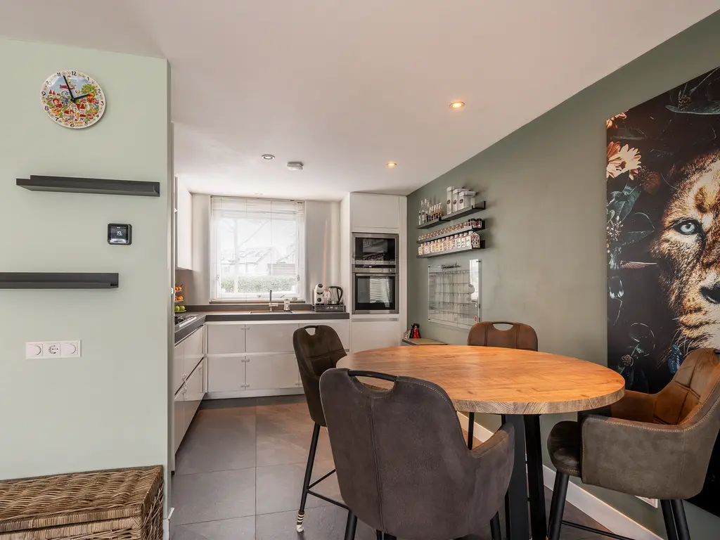 Dreeslaan 102, NAALDWIJK