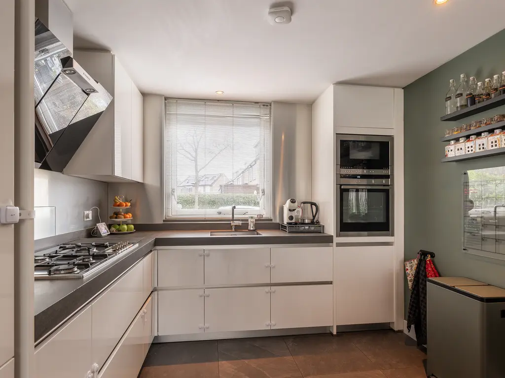 Dreeslaan 102, NAALDWIJK