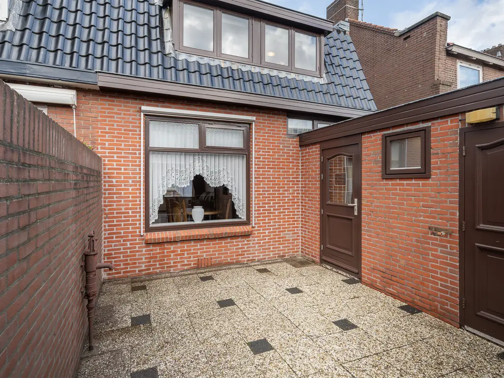 Prof. van Arkelstraat 21, 'S-GRAVENZANDE