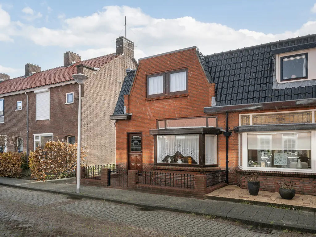 Prof. van Arkelstraat 21, 'S-GRAVENZANDE