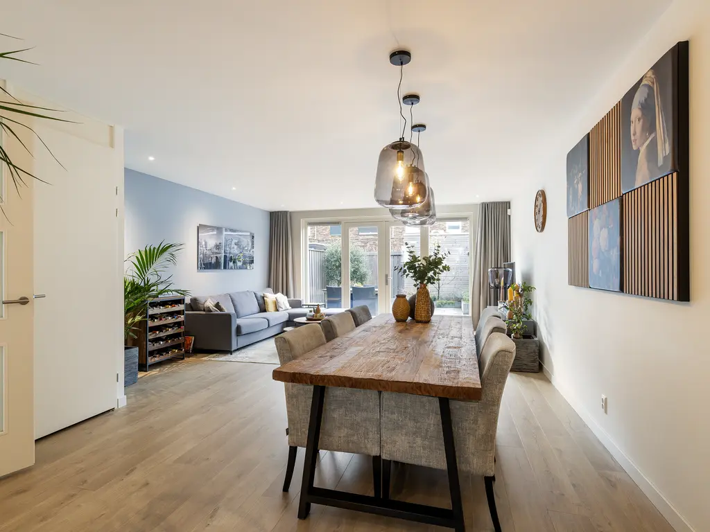 Zandheuvelweg 84, NAALDWIJK