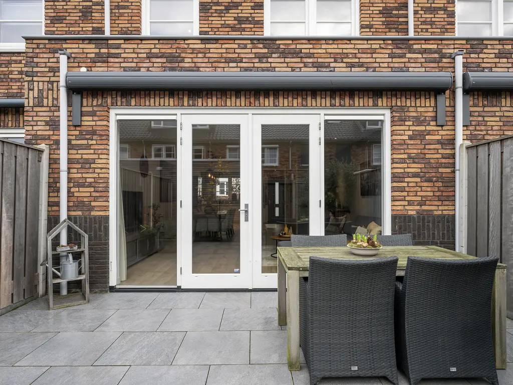 Zandheuvelweg 84, NAALDWIJK