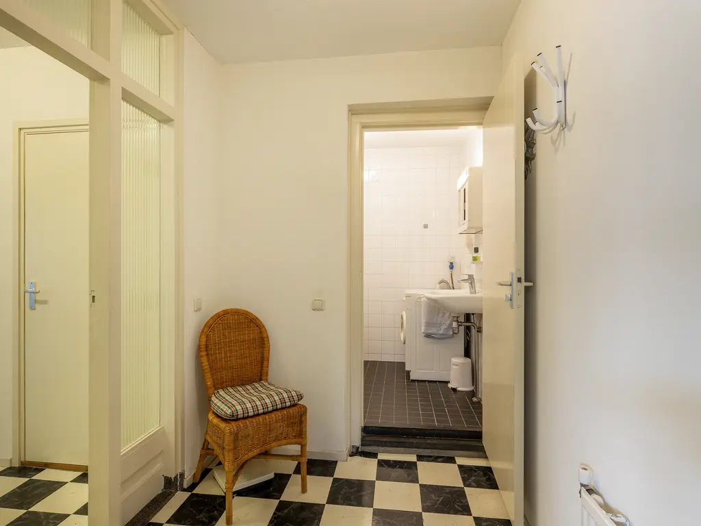 Havenstraat 18ap02, MONSTER