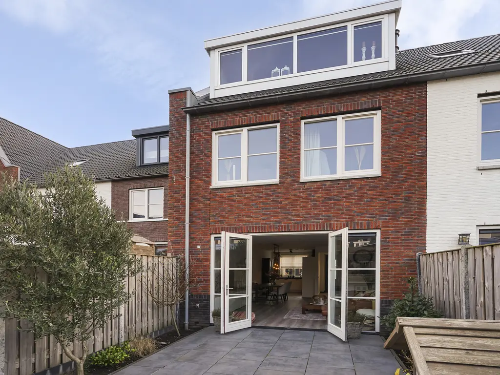 Zandheuvelweg 79, Naaldwijk