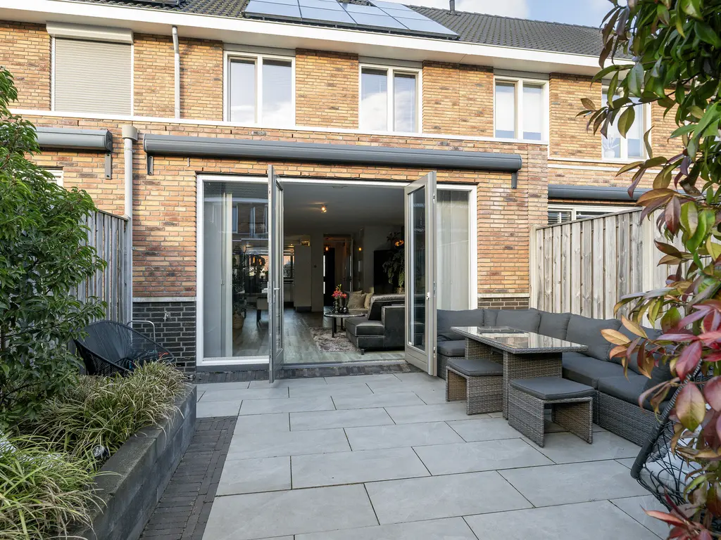 Portalaan 34, NAALDWIJK