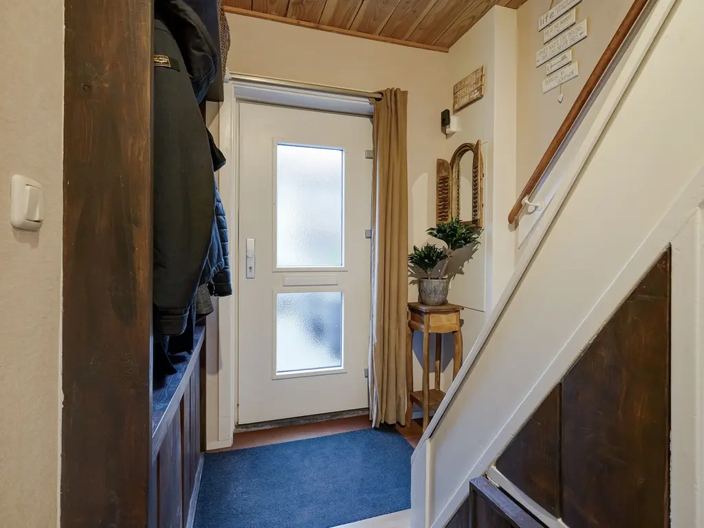 Perenstraat 17, NAALDWIJK