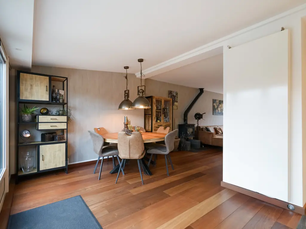 Perenstraat 17, NAALDWIJK