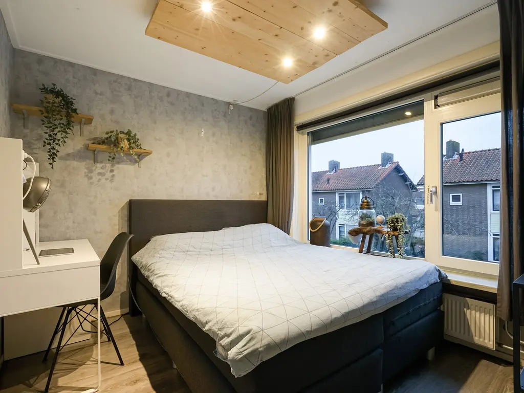 Perenstraat 17, NAALDWIJK