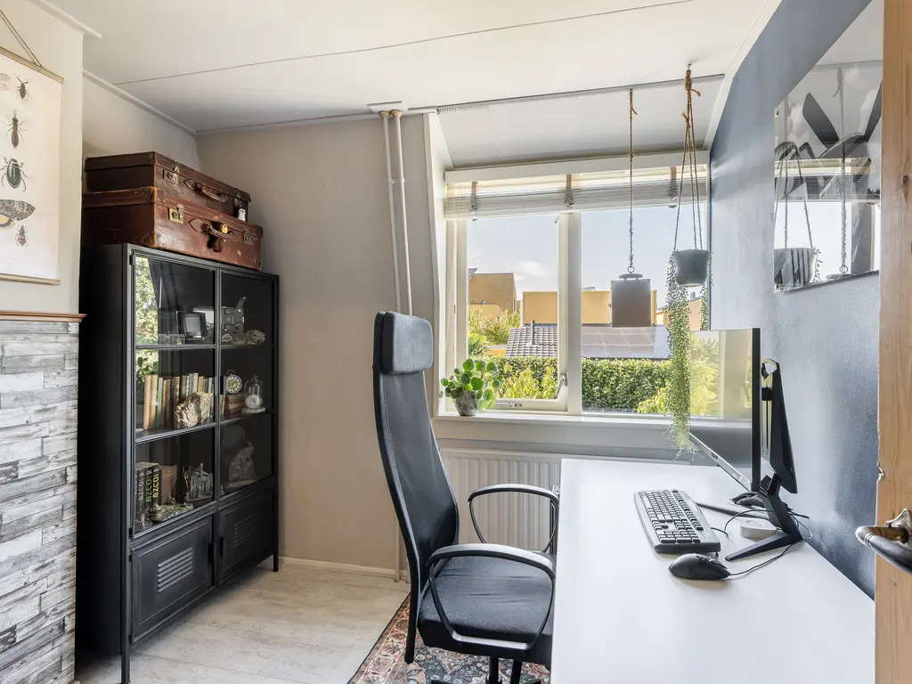 Duiventorenstraat 57, NAALDWIJK