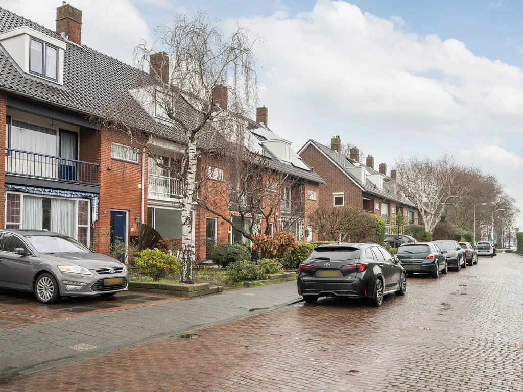 Fresiastraat 8, NAALDWIJK