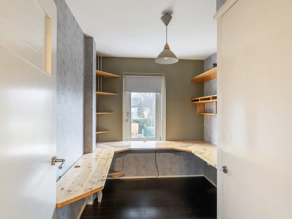 Fresiastraat 8, NAALDWIJK