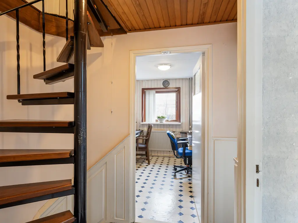 Koningin Julianaweg 25, 'S-GRAVENZANDE