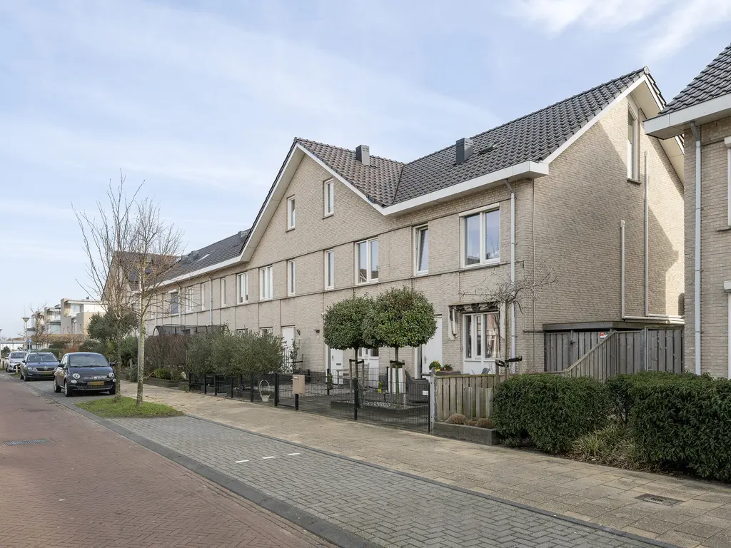 Leen van der Houwenstraat 38, HOEK VAN HOLLAND