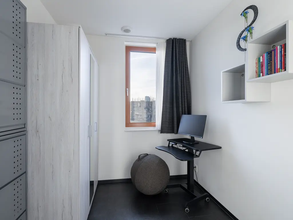 Laan van 't Haantje 43, RIJSWIJK