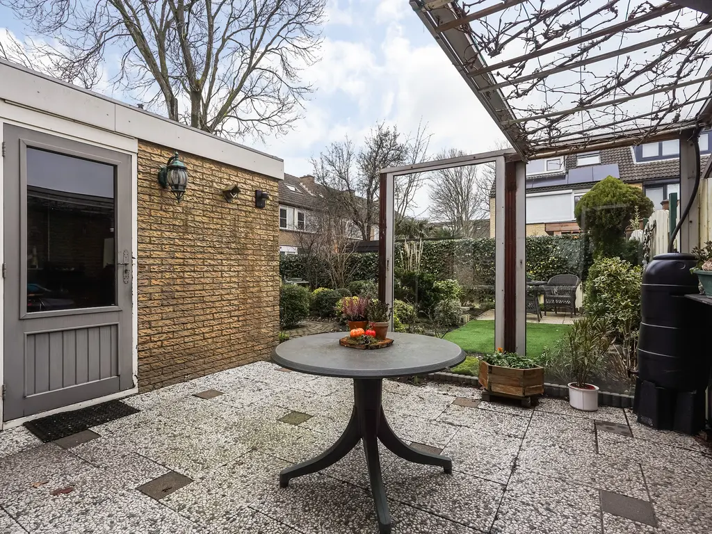 Vlierboompad 10, 'S-GRAVENZANDE