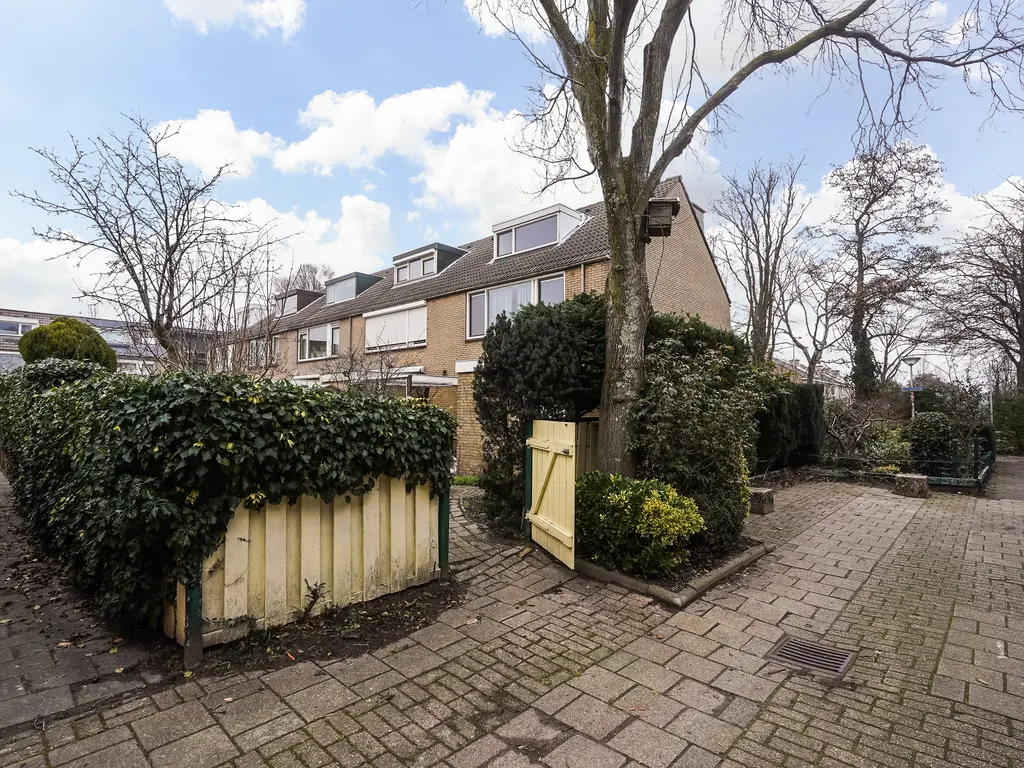 Vlierboompad 10, 'S-GRAVENZANDE