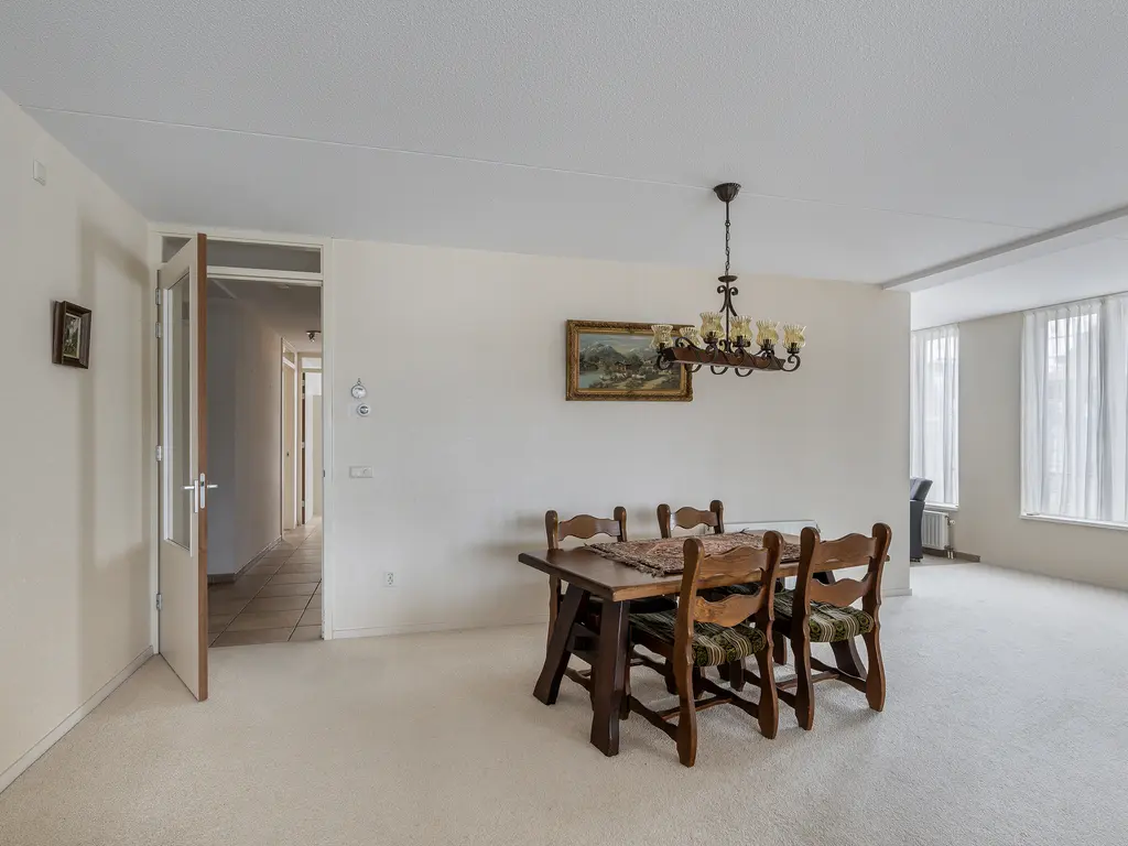 Choorstraat 37B, MONSTER