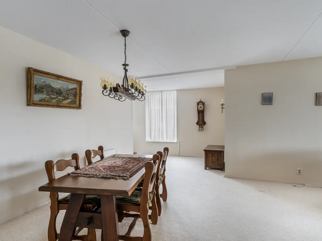 Choorstraat 37B, MONSTER