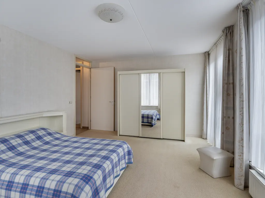 Choorstraat 37B, MONSTER