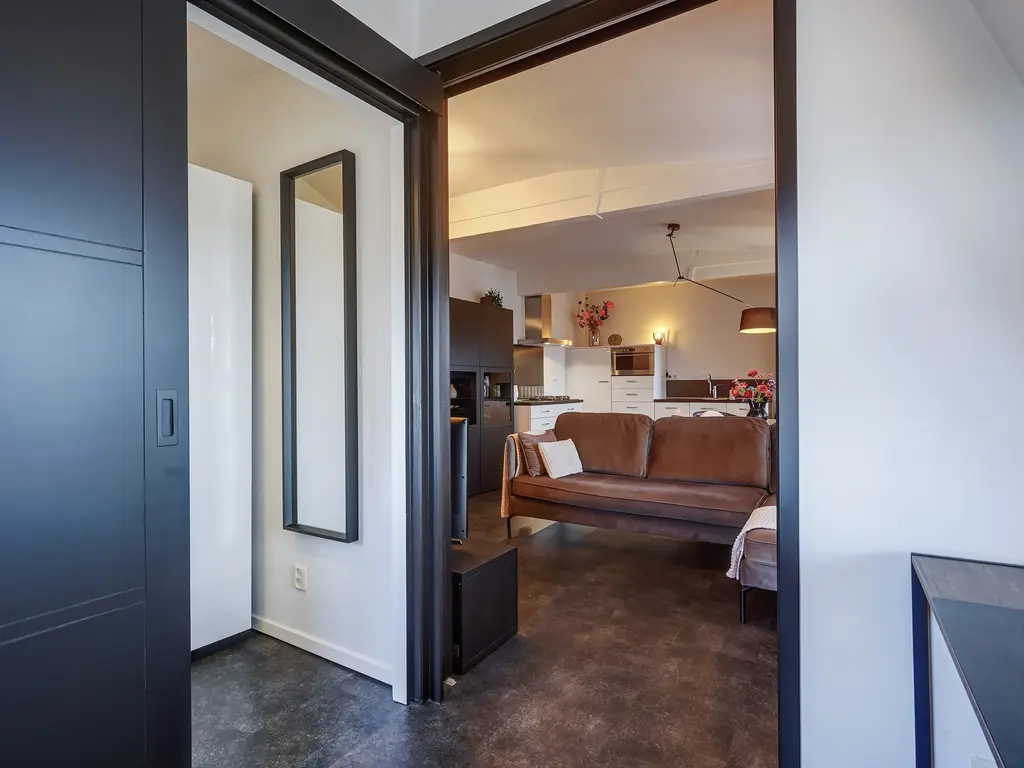 Havenstraat 18ap13, MONSTER