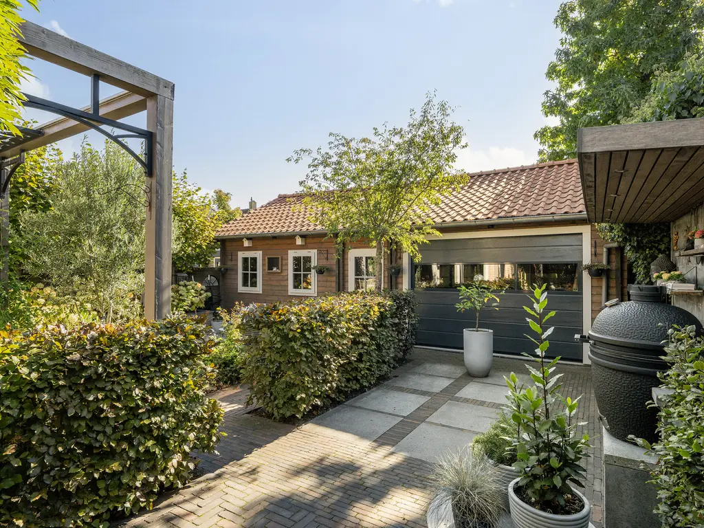 Korte Kruisweg 19, MAASDIJK