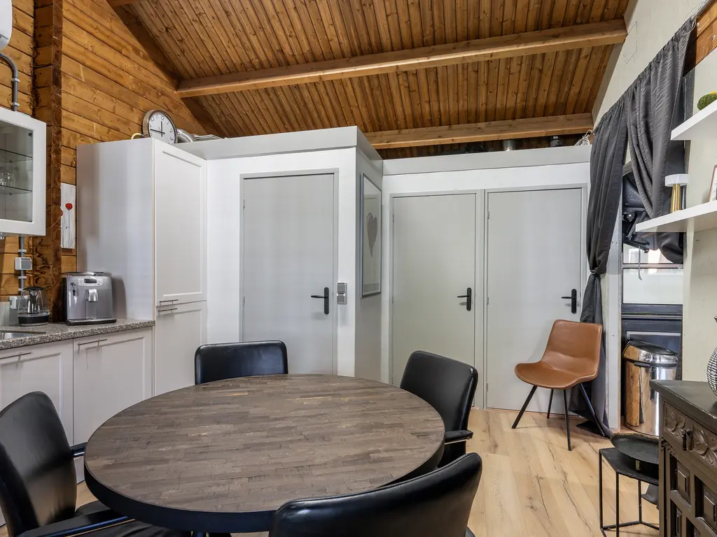 Korte Kruisweg 19, MAASDIJK