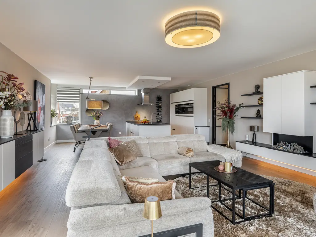 Raad van Europastraat 43, 'S-GRAVENZANDE