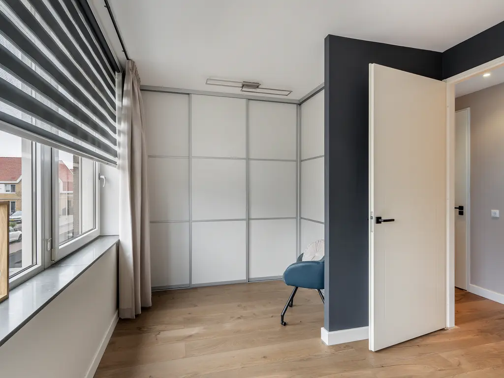 Raad van Europastraat 43, 'S-GRAVENZANDE