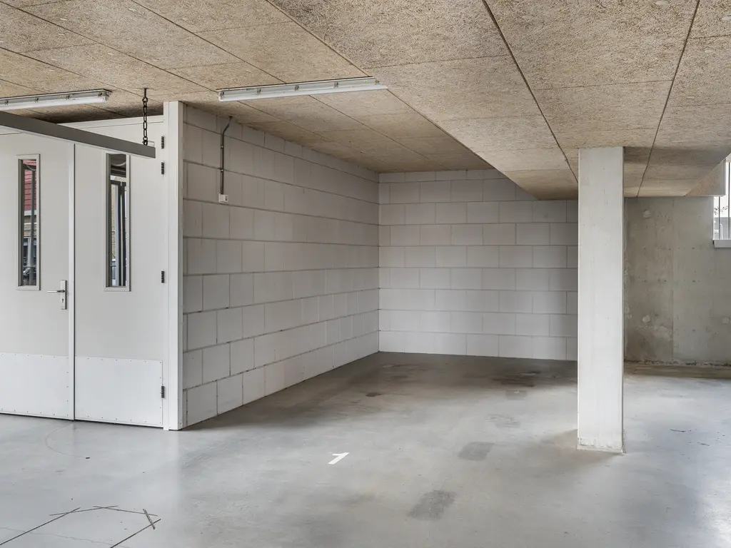 Raad van Europastraat 43, 'S-GRAVENZANDE