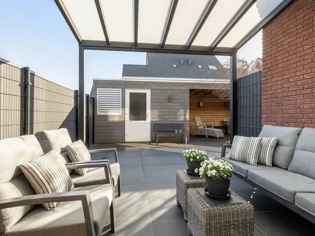 Fossastraat 1, NAALDWIJK