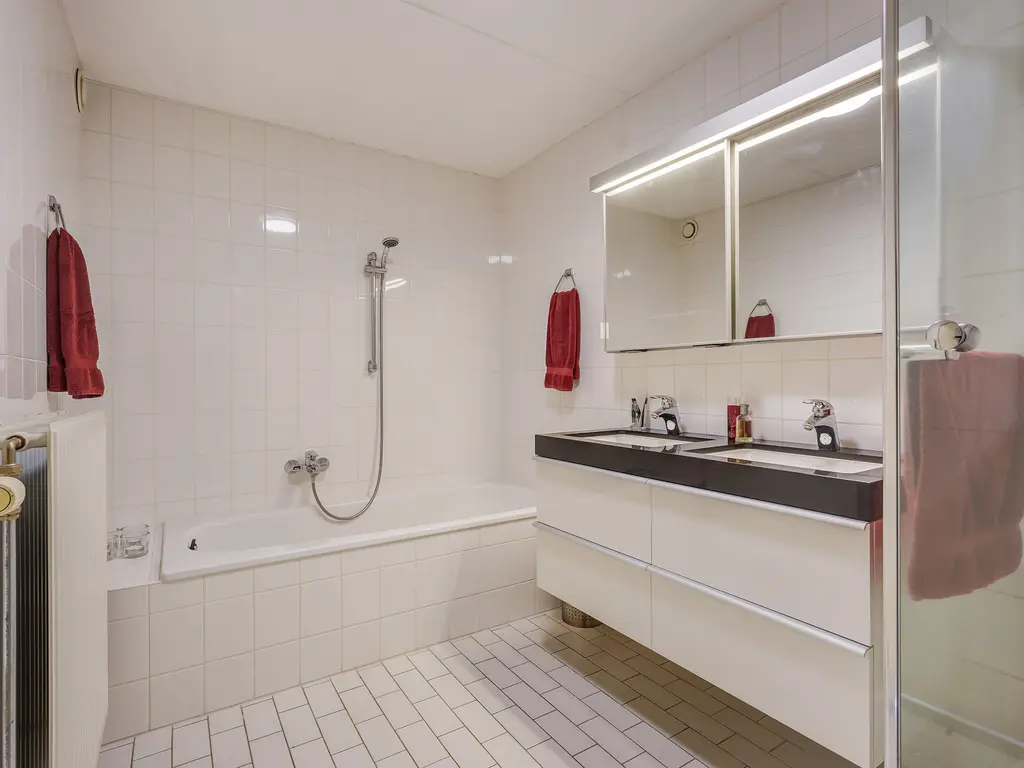 De Dommel 18, NAALDWIJK