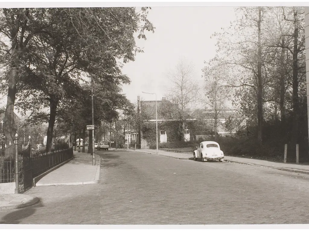 Dijkweg 16, NAALDWIJK