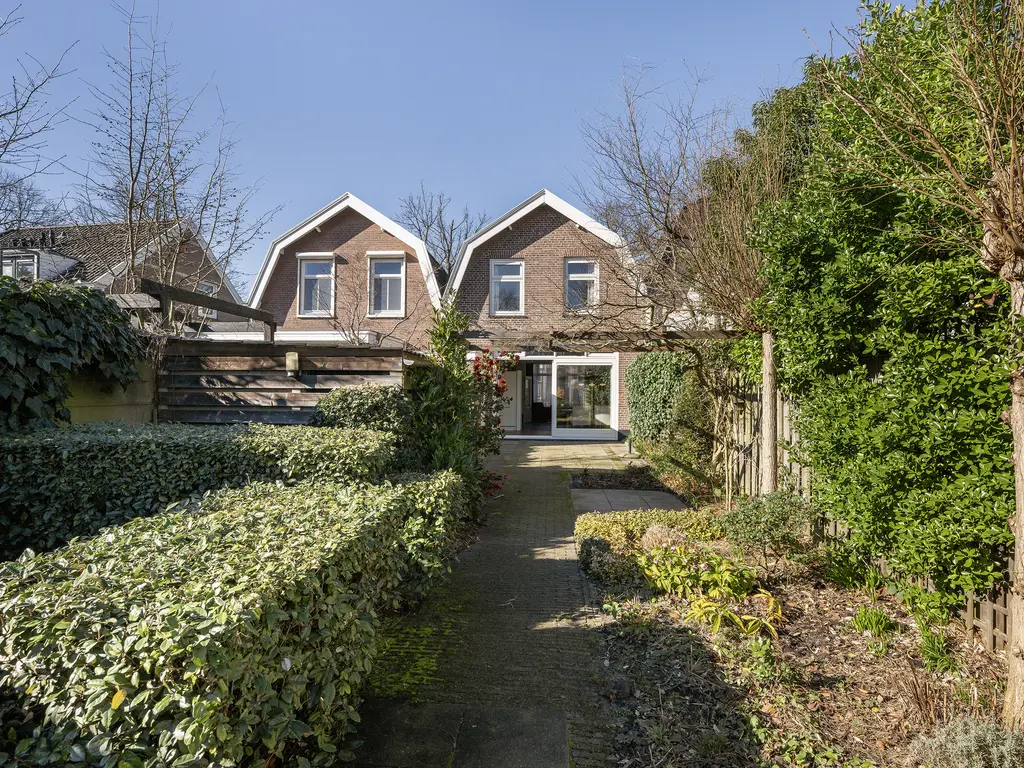 Dijkweg 16, NAALDWIJK