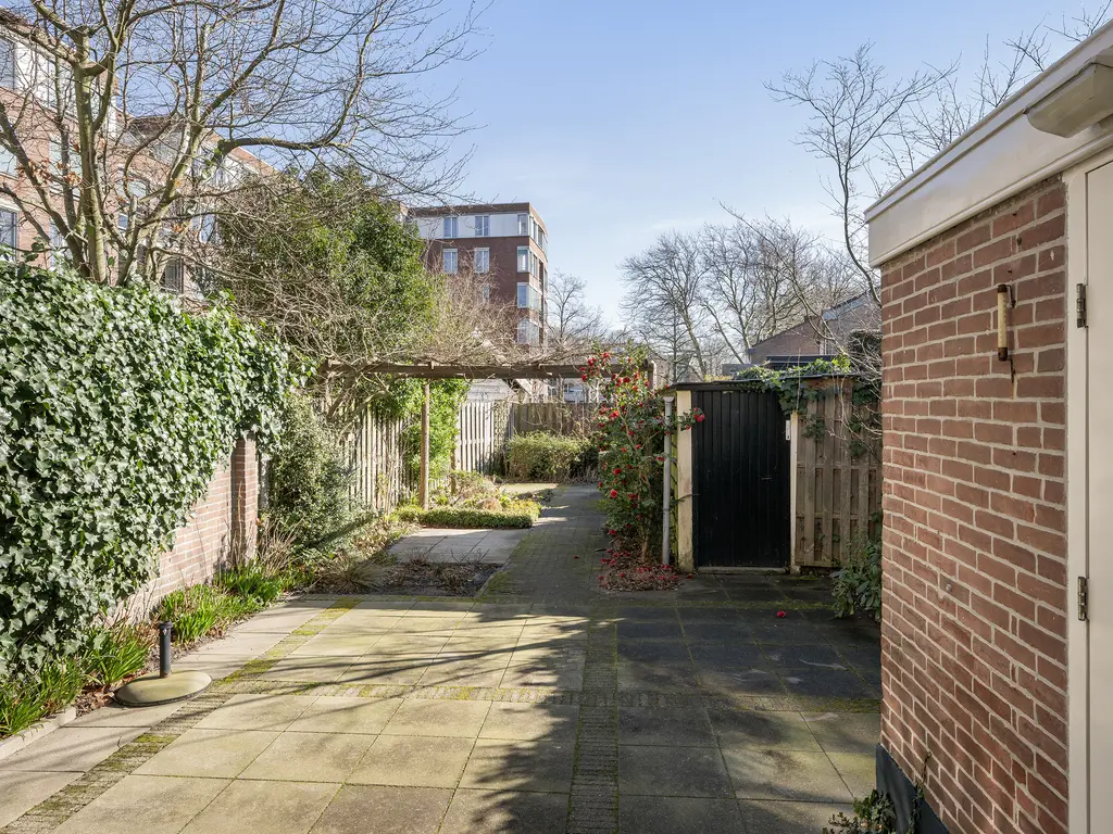 Dijkweg 16, NAALDWIJK