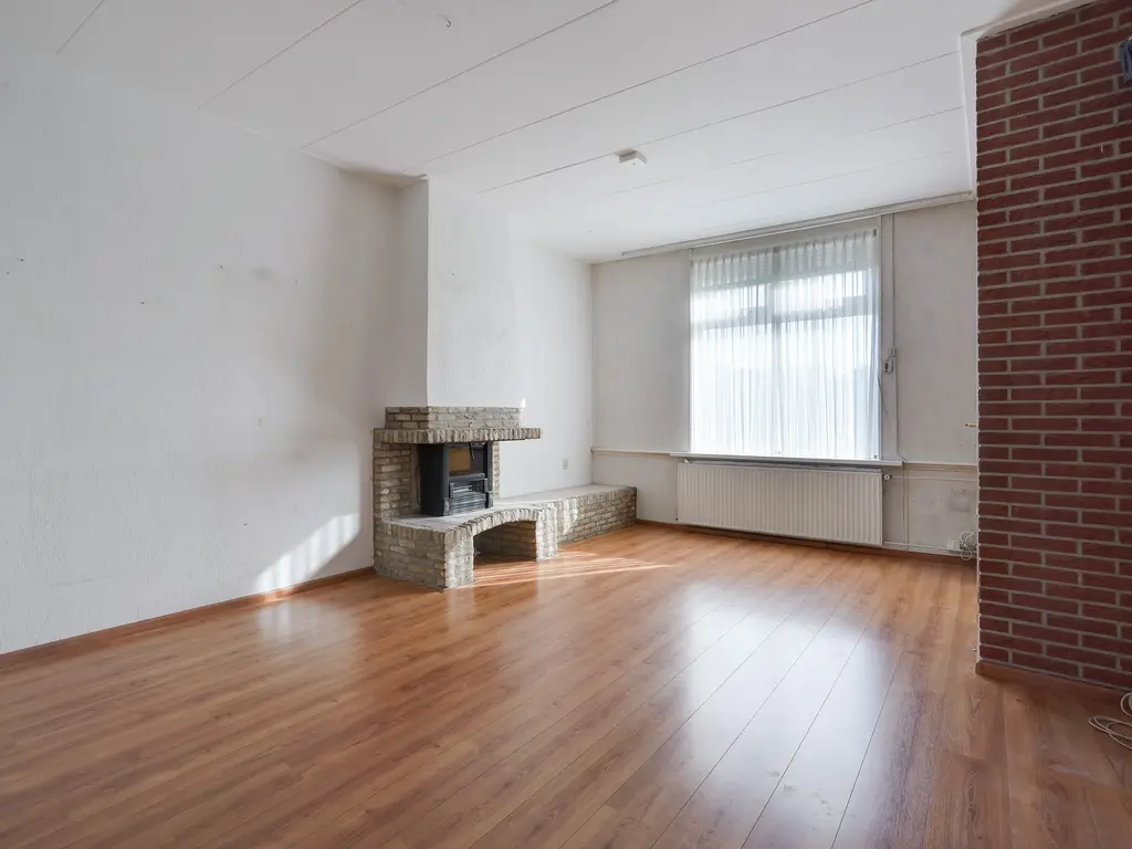 Vredebestlaan 26, POELDIJK